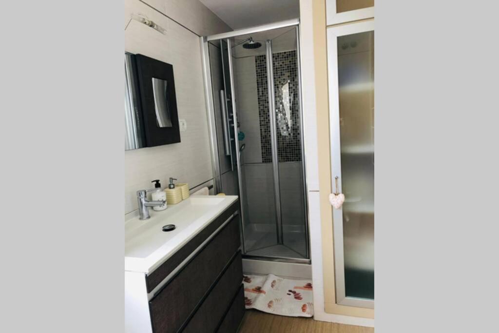 Apartmán Atico Centro - 657452250 Màlaga Exteriér fotografie